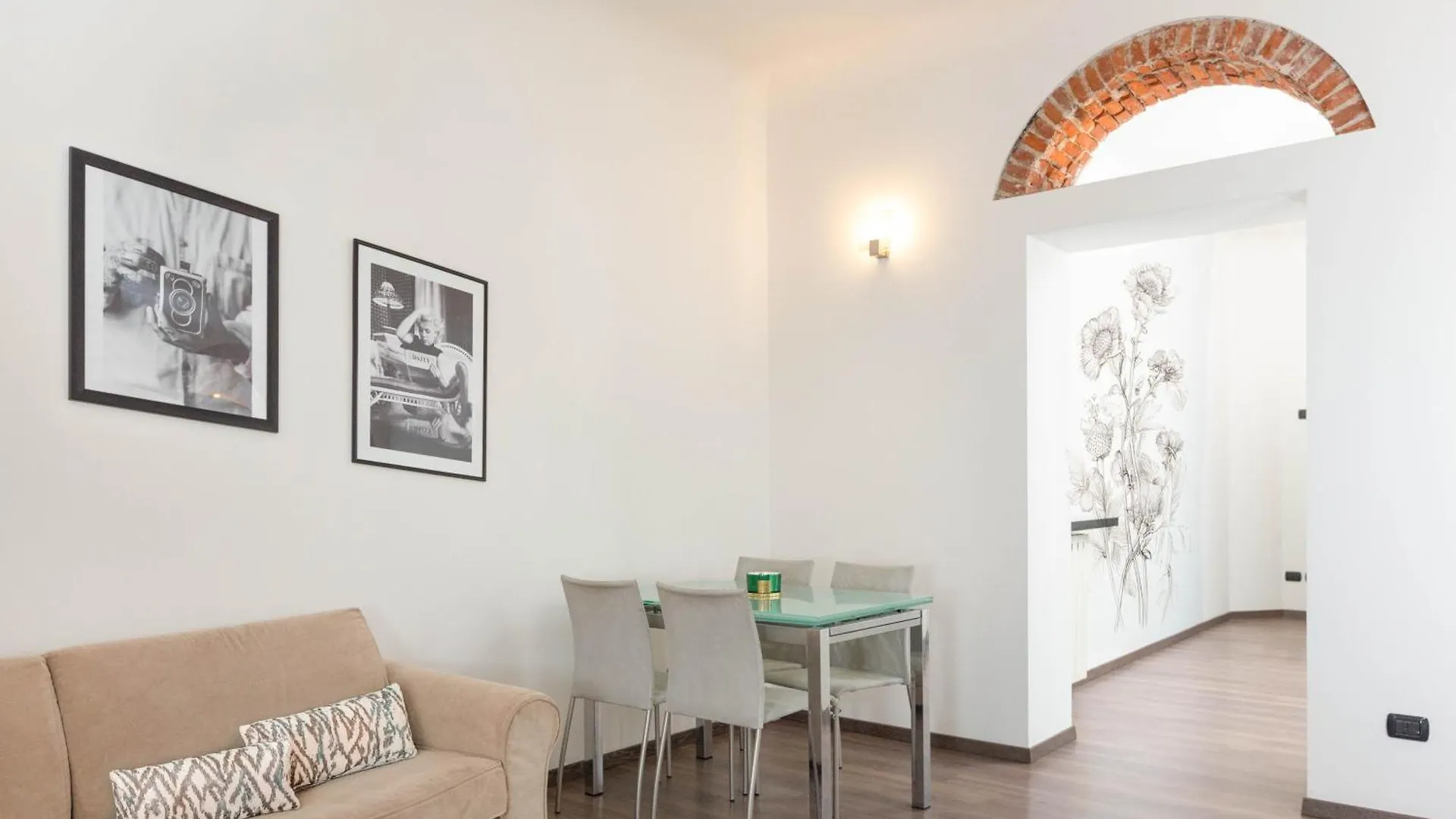 Conchetta Dream Exclusive Apartment - Navigli District - City Center Milan 0*,